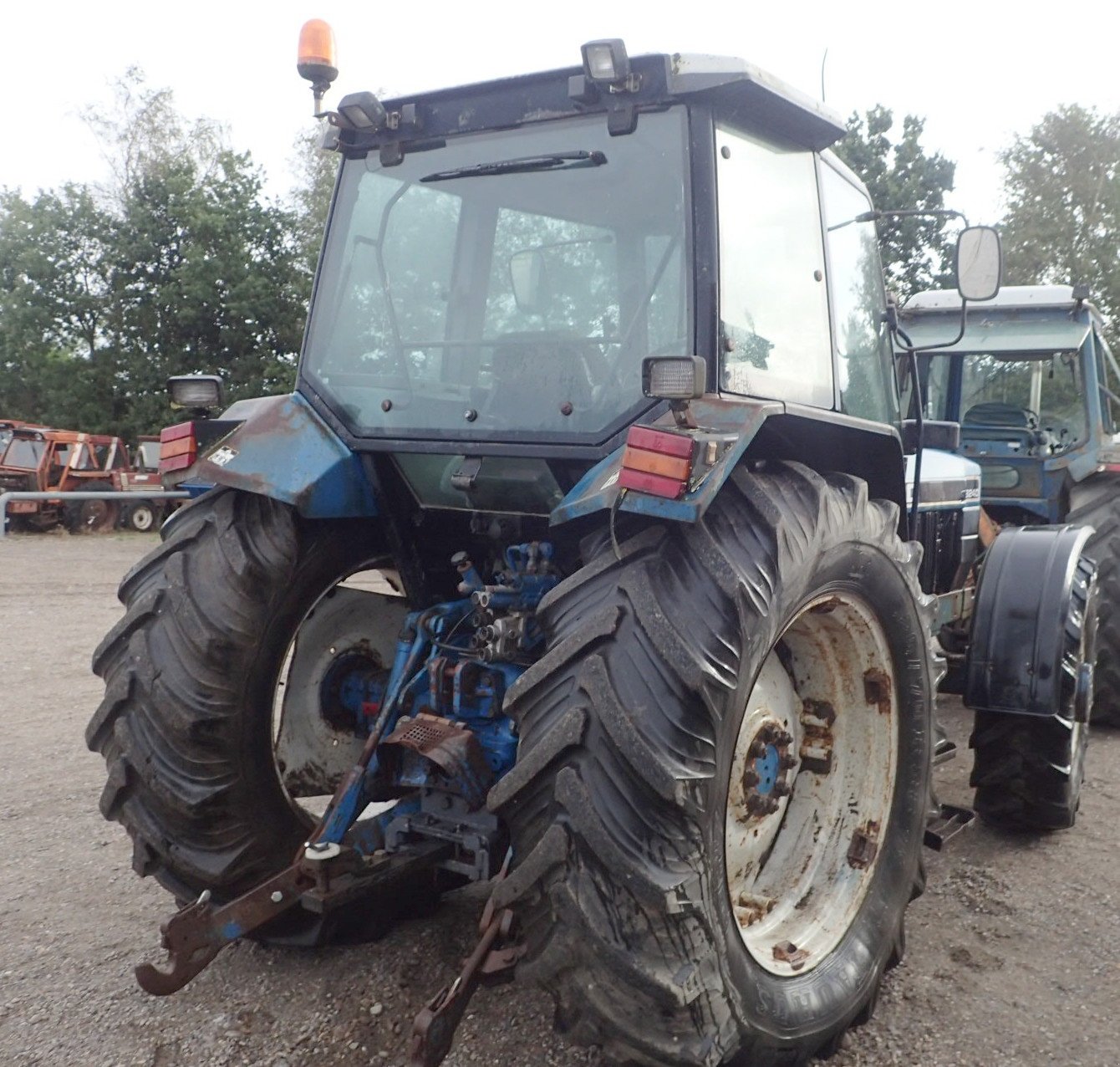 Traktor des Typs Ford 8240, Gebrauchtmaschine in Viborg (Bild 8)