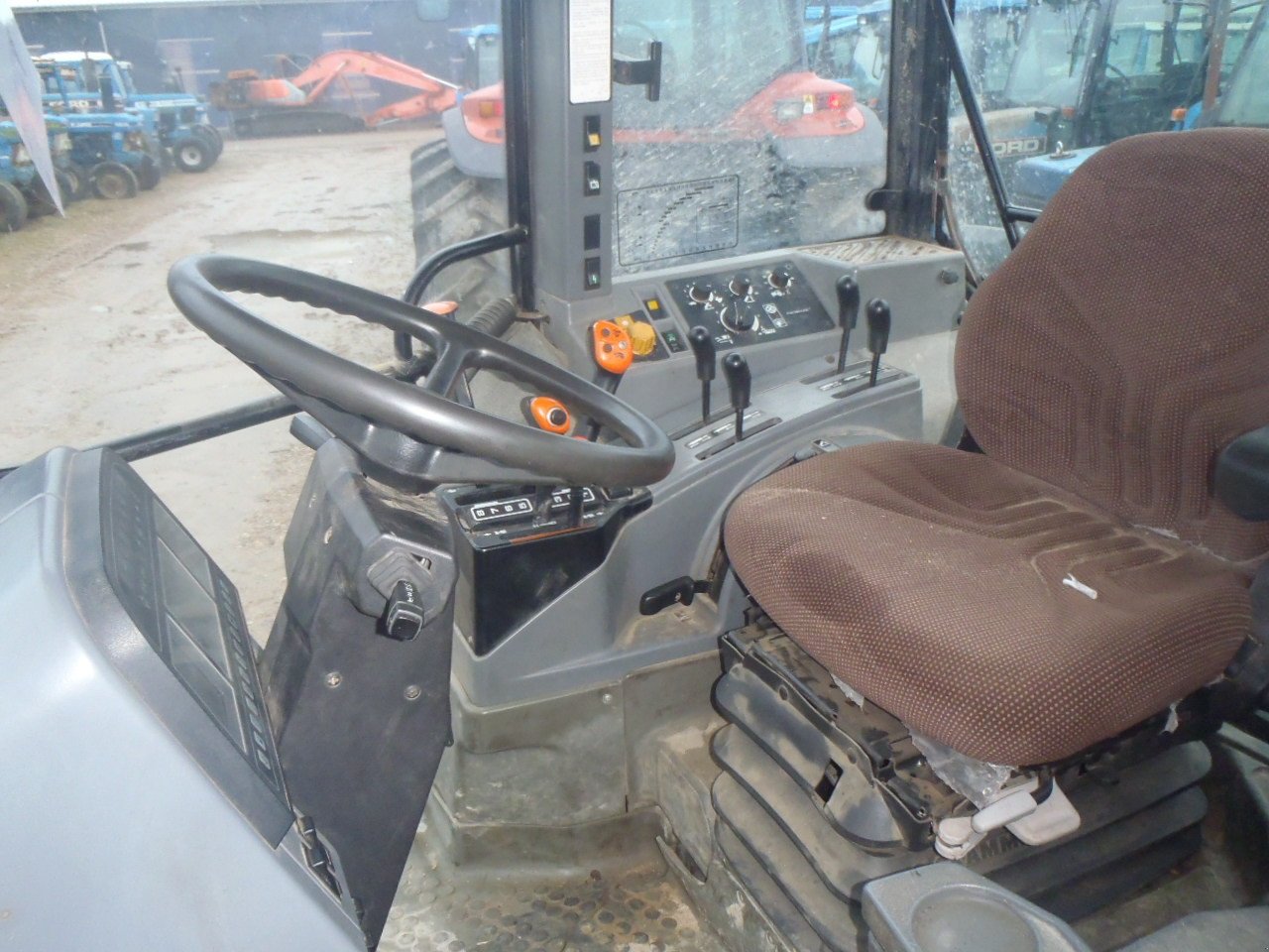 Traktor типа Ford 8340, Gebrauchtmaschine в Viborg (Фотография 5)