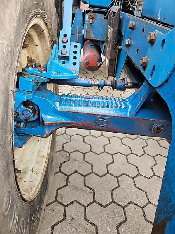 Traktor van het type Ford 8630 Powershift 40 km/h, Gebrauchtmaschine in Honigsee (Foto 16)