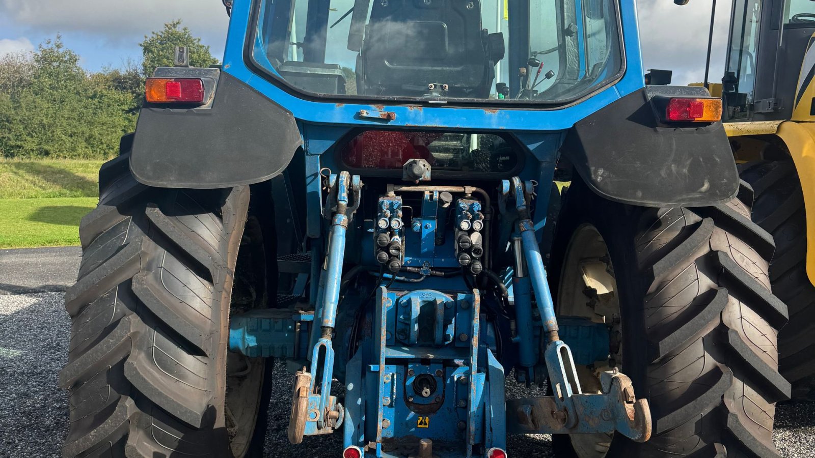 Traktor Türe ait Ford 8630 Powershift, Gebrauchtmaschine içinde Holstebro (resim 4)