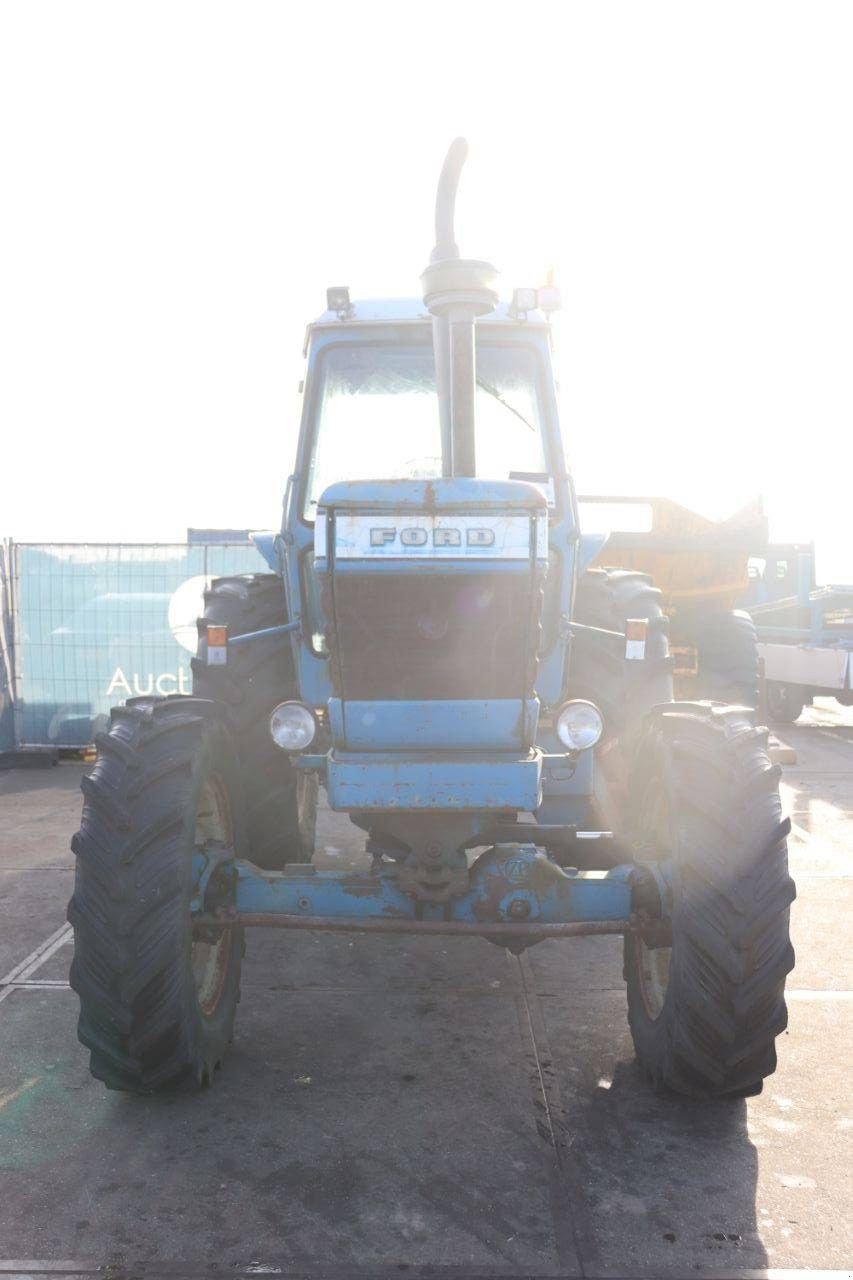 Traktor typu Ford 8700F, Gebrauchtmaschine w Antwerpen (Zdjęcie 9)