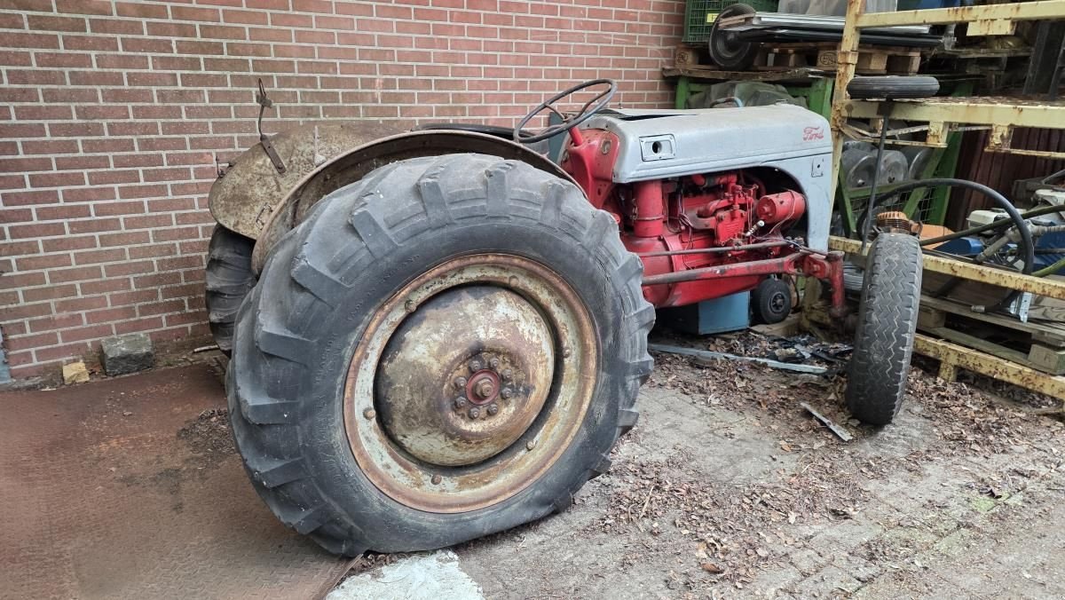 Traktor typu Ford 8N, Gebrauchtmaschine w Deurne (Zdjęcie 3)