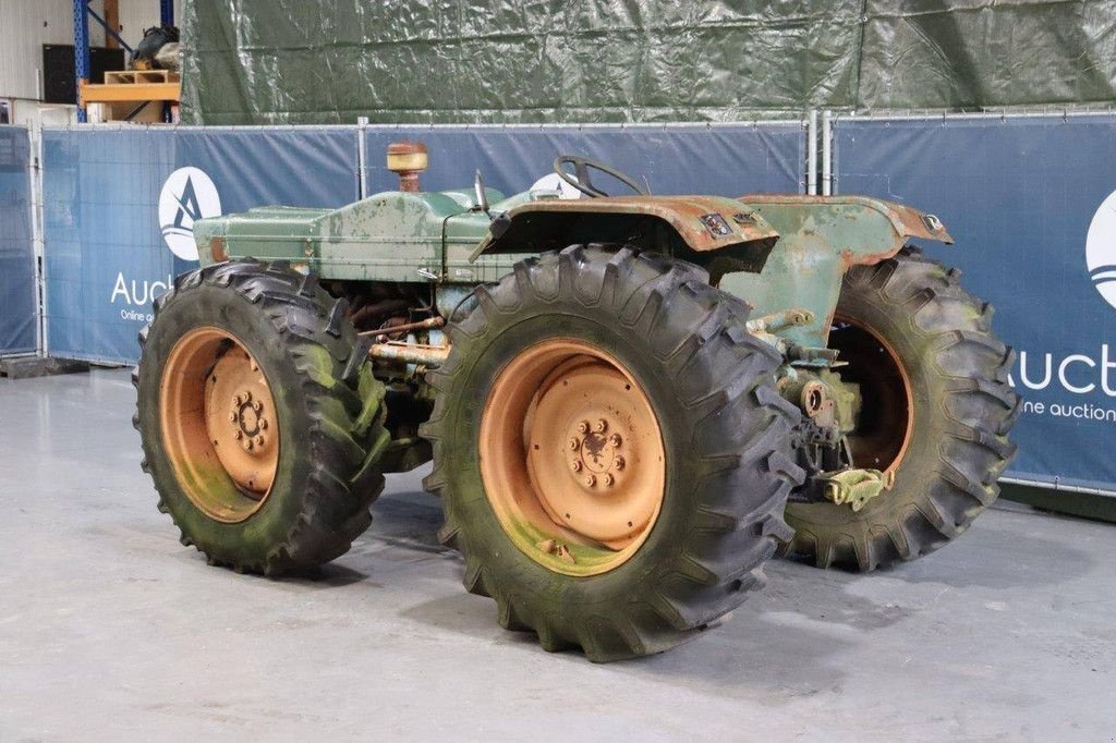 Traktor del tipo Ford County 1004, Gebrauchtmaschine In Antwerpen (Immagine 3)