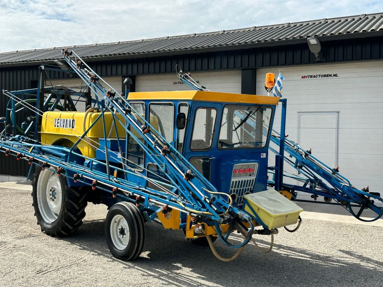 Traktor del tipo Ford Dalvano, Gebrauchtmaschine In Linde (dr) (Immagine 1)