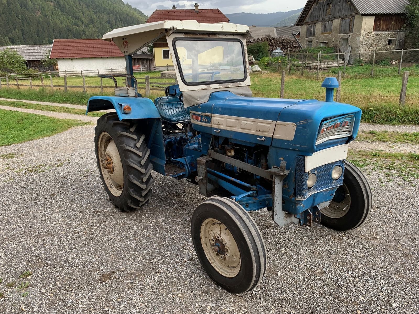 Traktor del tipo Ford Dexta 2000, Gebrauchtmaschine en Burgkirchen (Imagen 4)