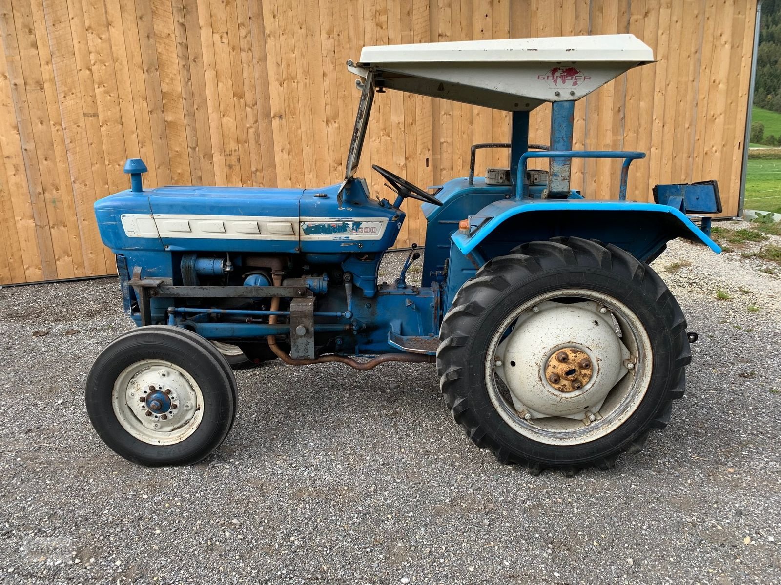 Traktor del tipo Ford Dexta 2000, Gebrauchtmaschine en Burgkirchen (Imagen 1)