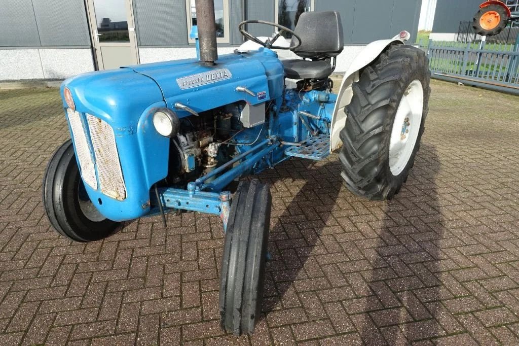 Traktor tip Ford Dexta 2wd / 2291 Draaiuren / Nieuwe banden, Gebrauchtmaschine in Swifterband (Poză 4)