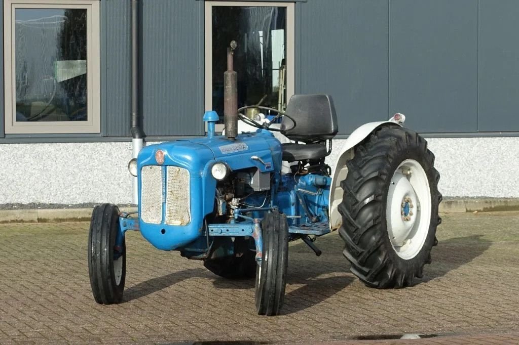 Traktor des Typs Ford Dexta 2wd / 2291 Draaiuren / Nieuwe banden, Gebrauchtmaschine in Swifterband (Bild 1)