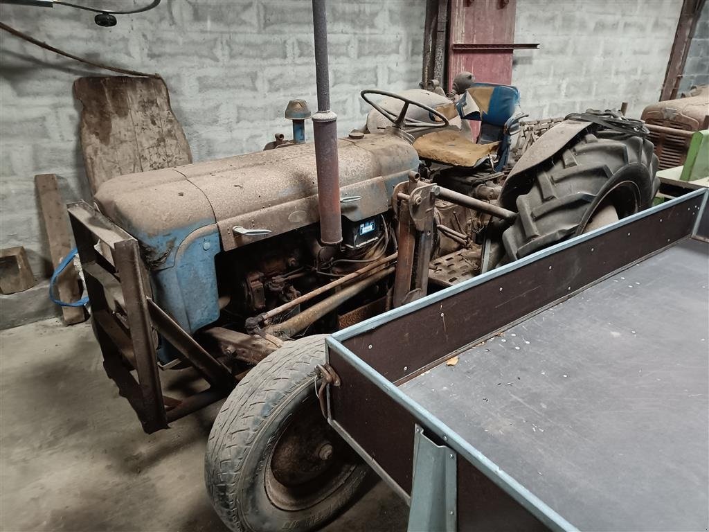 Traktor des Typs Ford Dexta Med læsser, Gebrauchtmaschine in Egtved (Bild 2)