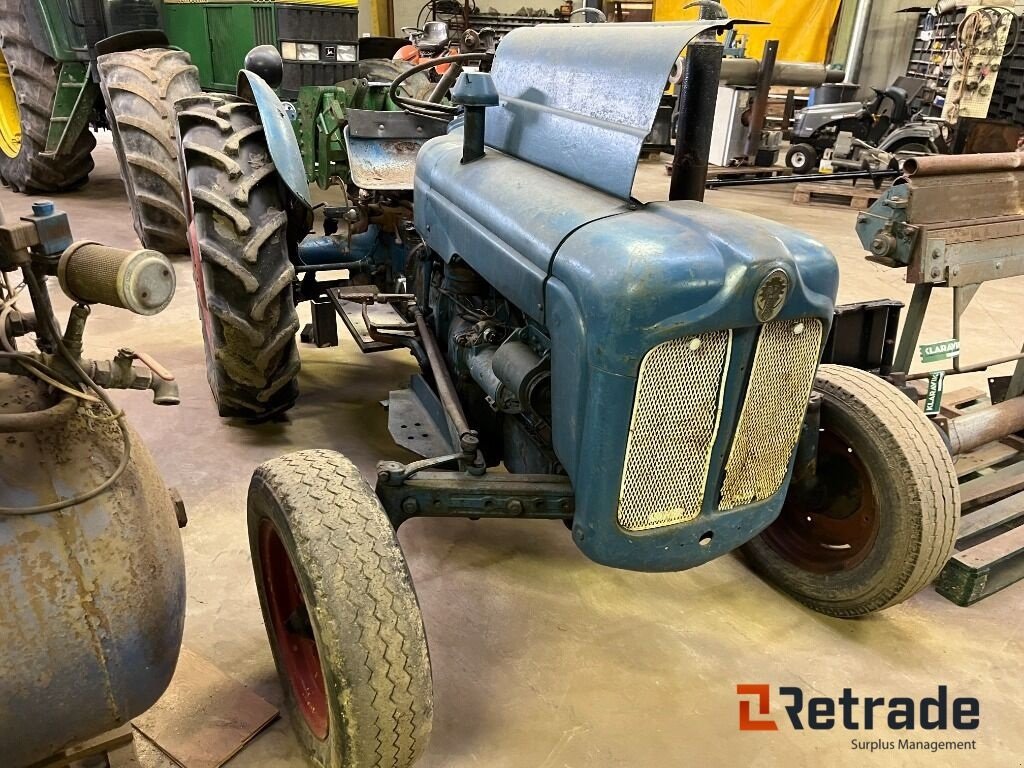 Traktor Türe ait Ford Dexta, Gebrauchtmaschine içinde Rødovre (resim 3)