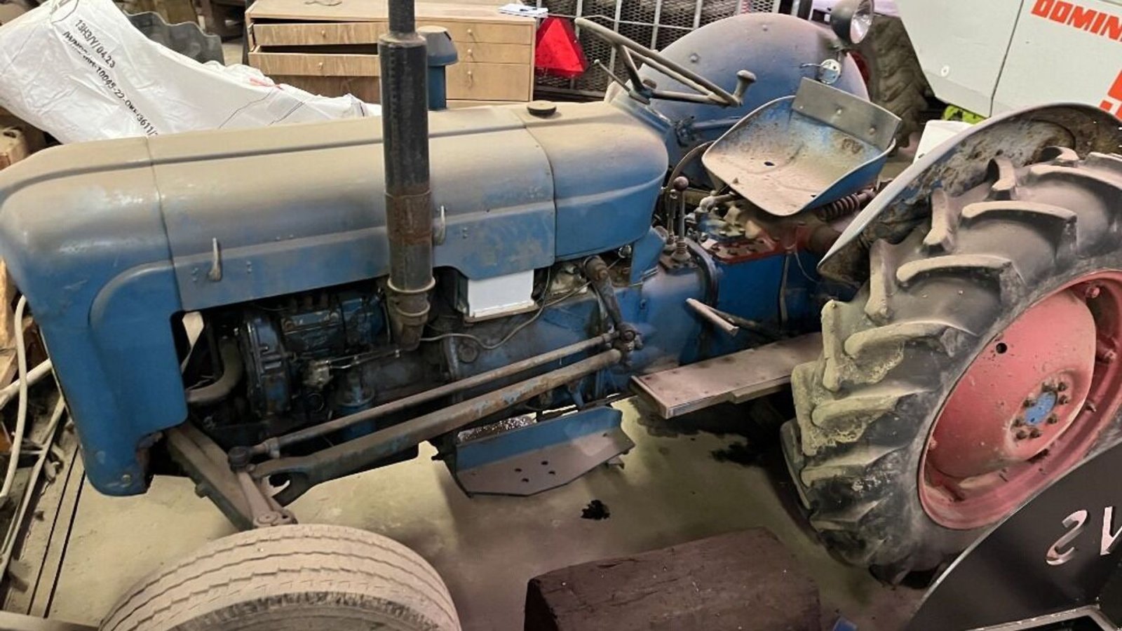 Traktor tipa Ford Dextra, Gebrauchtmaschine u Rødovre (Slika 1)