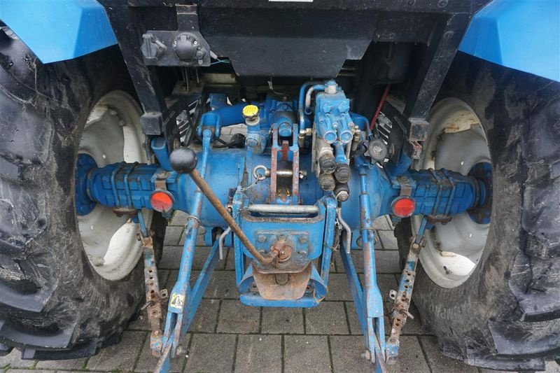 Traktor des Typs Ford GEBR. FORD 3930 A SCHLEPPER, Gebrauchtmaschine in Töging a. Inn (Bild 5)