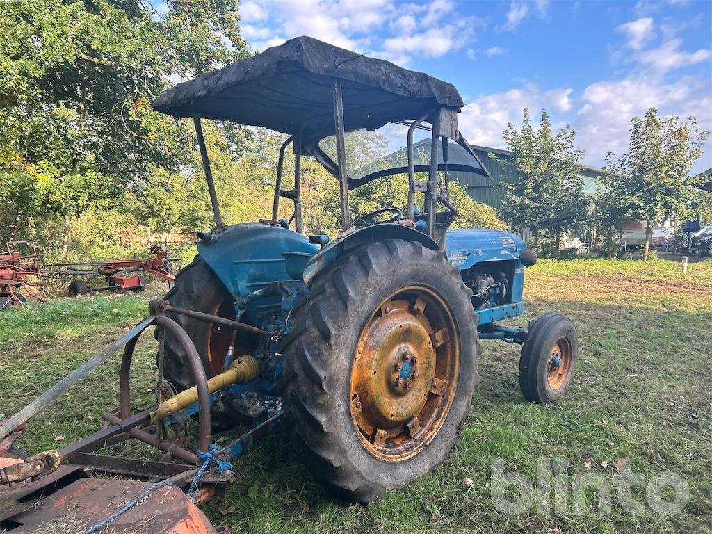 Traktor типа Ford Power Major, Gebrauchtmaschine в Düsseldorf (Фотография 3)