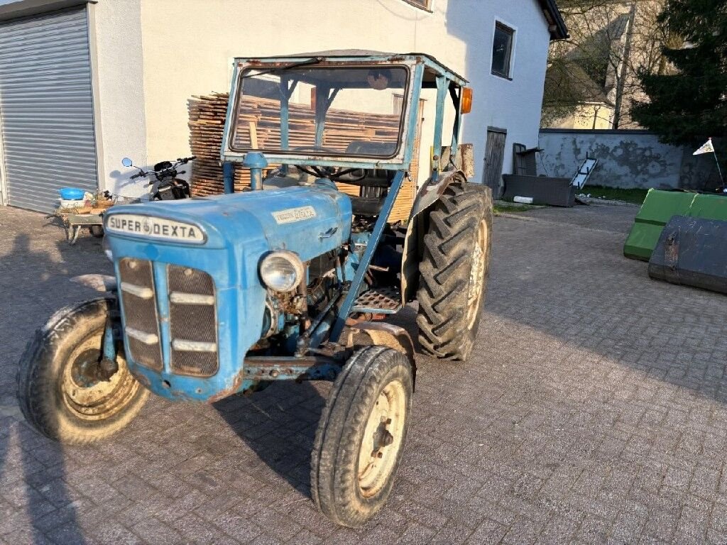 Traktor du type Ford Super Dexta, Gebrauchtmaschine en Frankenmarkt (Photo 1)
