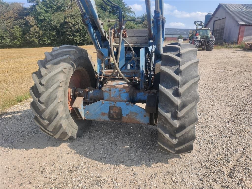 Traktor des Typs Ford Super Major 4 WD ROADLESS  omvendt læssemaskine, Gebrauchtmaschine in Skive (Bild 3)