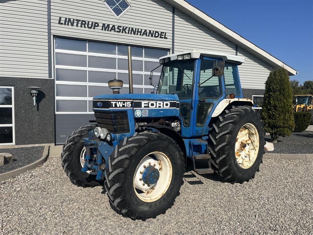 Traktor Türe ait Ford TW 15 F II med HEVA opklappelig frontlift, Gebrauchtmaschine içinde Lintrup (resim 2)