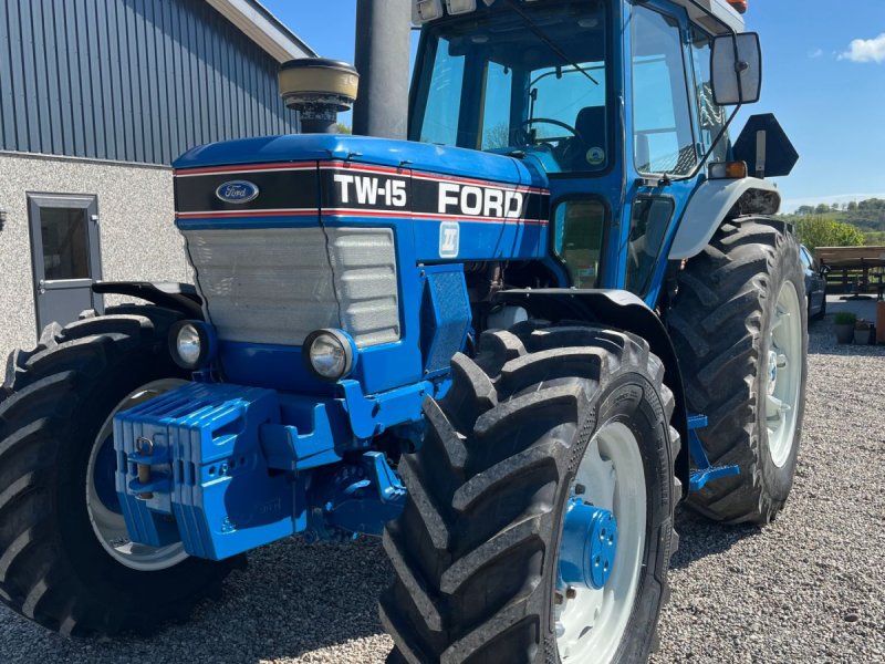 Traktor of the type Ford TW 15 Force 2, Gebrauchtmaschine in Vejle