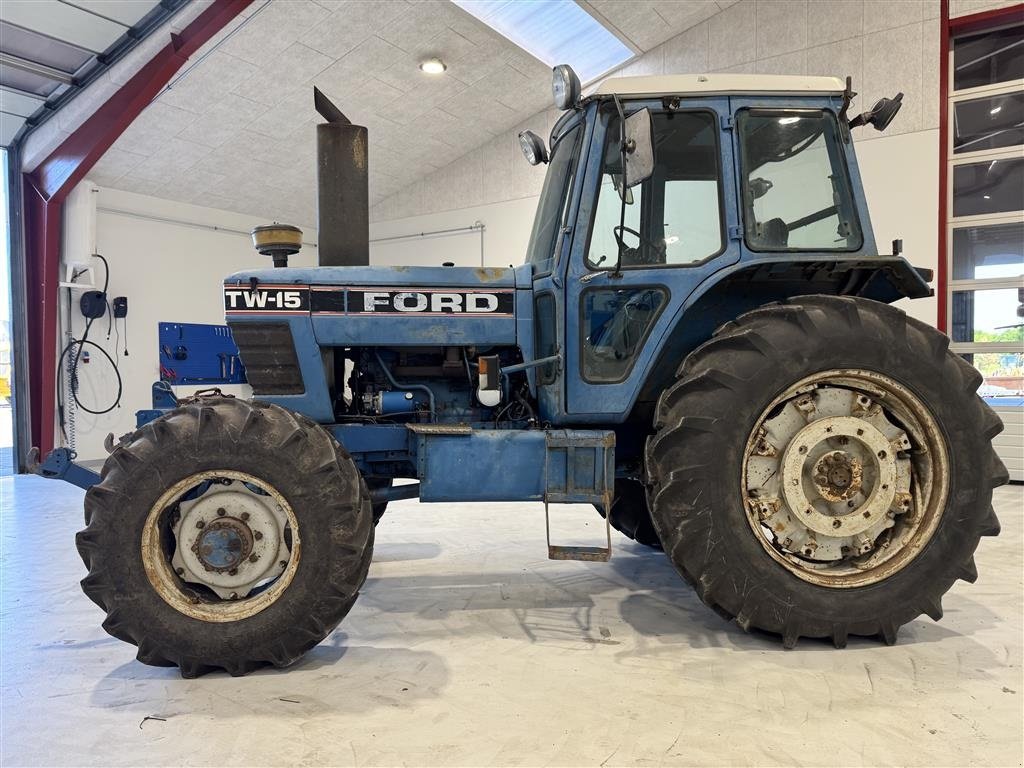 Traktor des Typs Ford TW 15 MED NÆSTEN NYE DÆK!, Gebrauchtmaschine in Nørager (Bild 3)