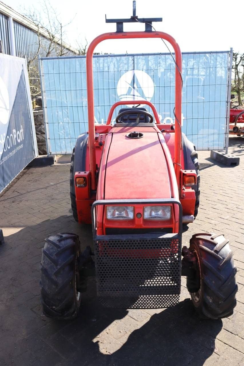 Traktor des Typs Goldoni Idea 30DT, Gebrauchtmaschine in Antwerpen (Bild 9)