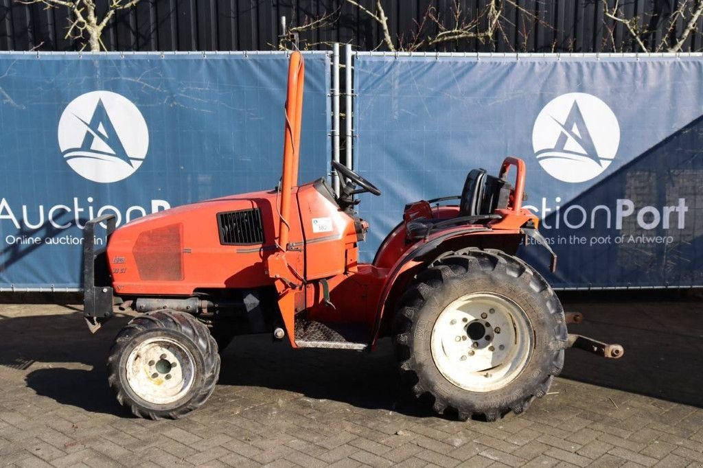 Traktor des Typs Goldoni Idea 30DT, Gebrauchtmaschine in Antwerpen (Bild 2)
