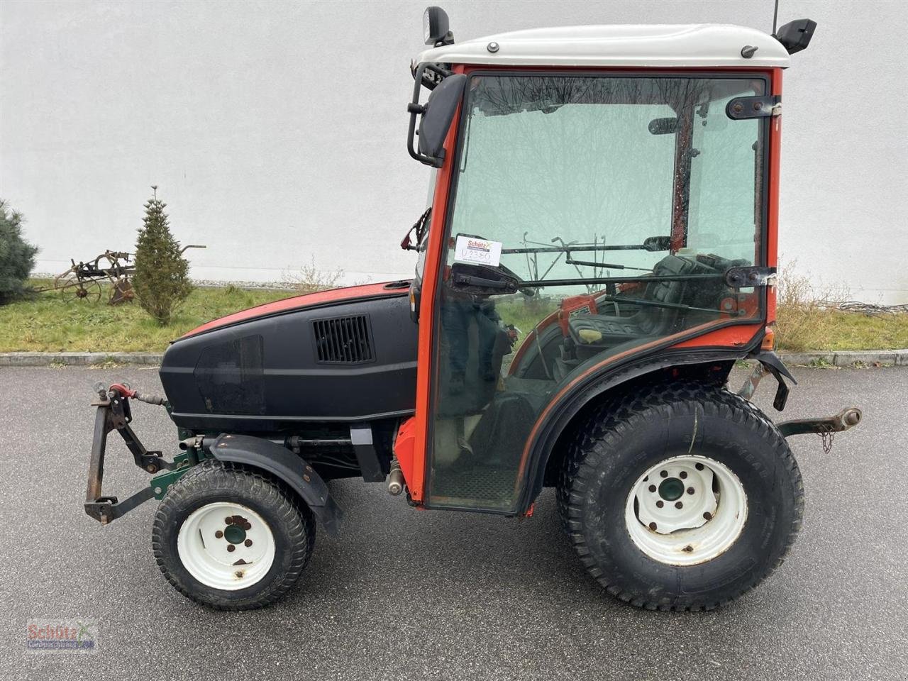 Traktor типа Goldoni IDEA 30HST Goldoni, Rasenmäher und Mulcher, Kabine, Frontkraftheber, Heckhubwerkanhängung, Gebrauchtmaschine в Schierling (Фотография 2)