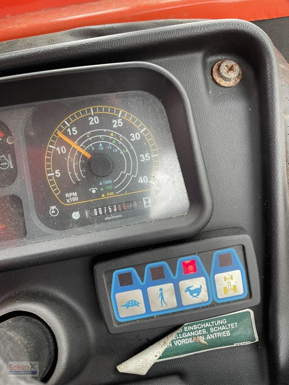 Traktor типа Goldoni IDEA 30HST Goldoni, Rasenmäher und Mulcher, Kabine, Frontkraftheber, Heckhubwerkanhängung, Gebrauchtmaschine в Schierling (Фотография 12)