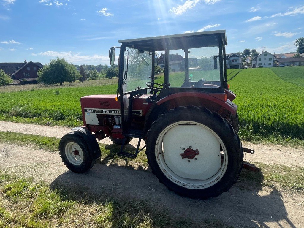Traktor des Typs GS International 533, Gebrauchtmaschine in Hindelbank (Bild 4)