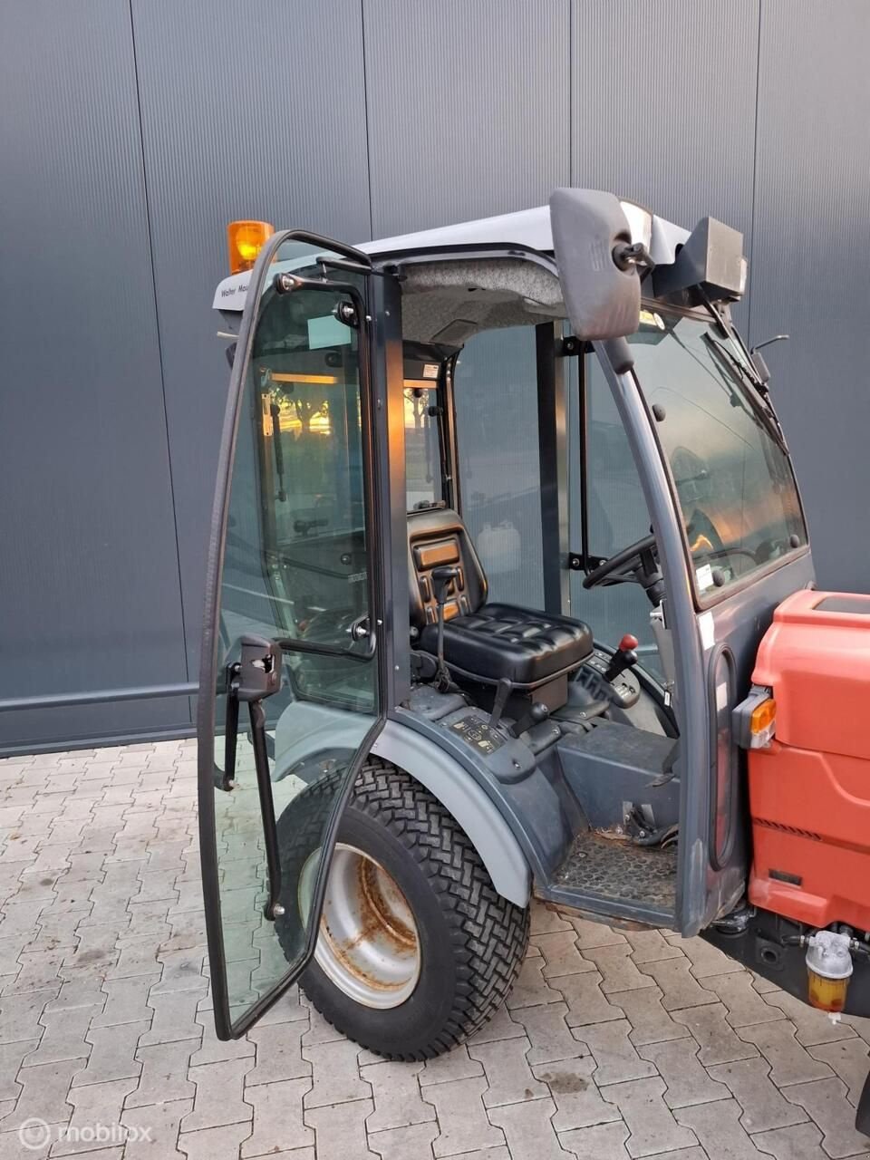 Traktor типа Hako 2650 DA, Gebrauchtmaschine в Aalten (Фотография 5)