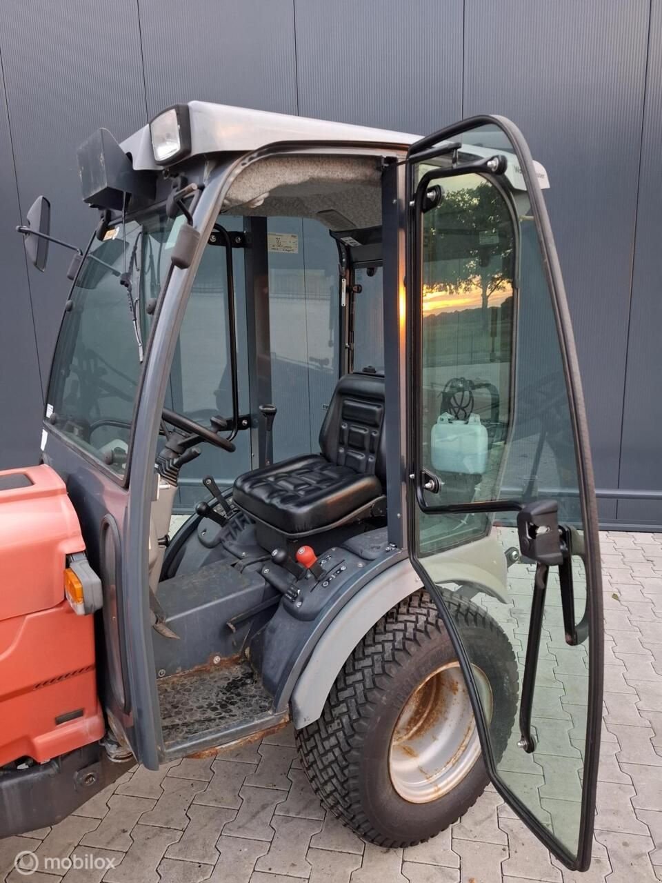 Traktor типа Hako 2650 DA, Gebrauchtmaschine в Aalten (Фотография 4)