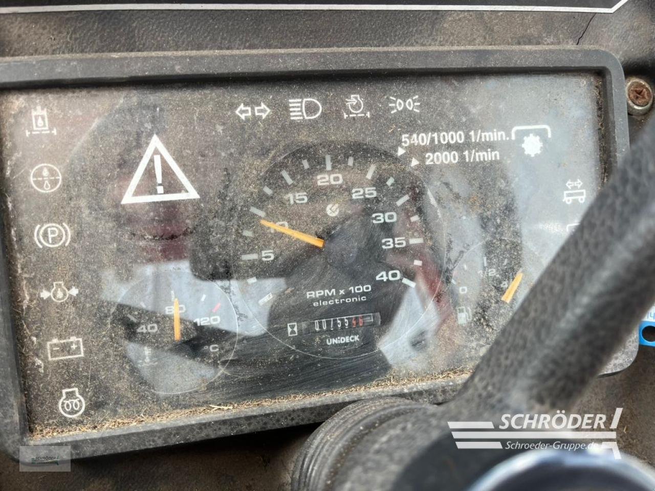 Traktor typu Hako 2800 DA, Gebrauchtmaschine v Scharrel (Obrázek 11)