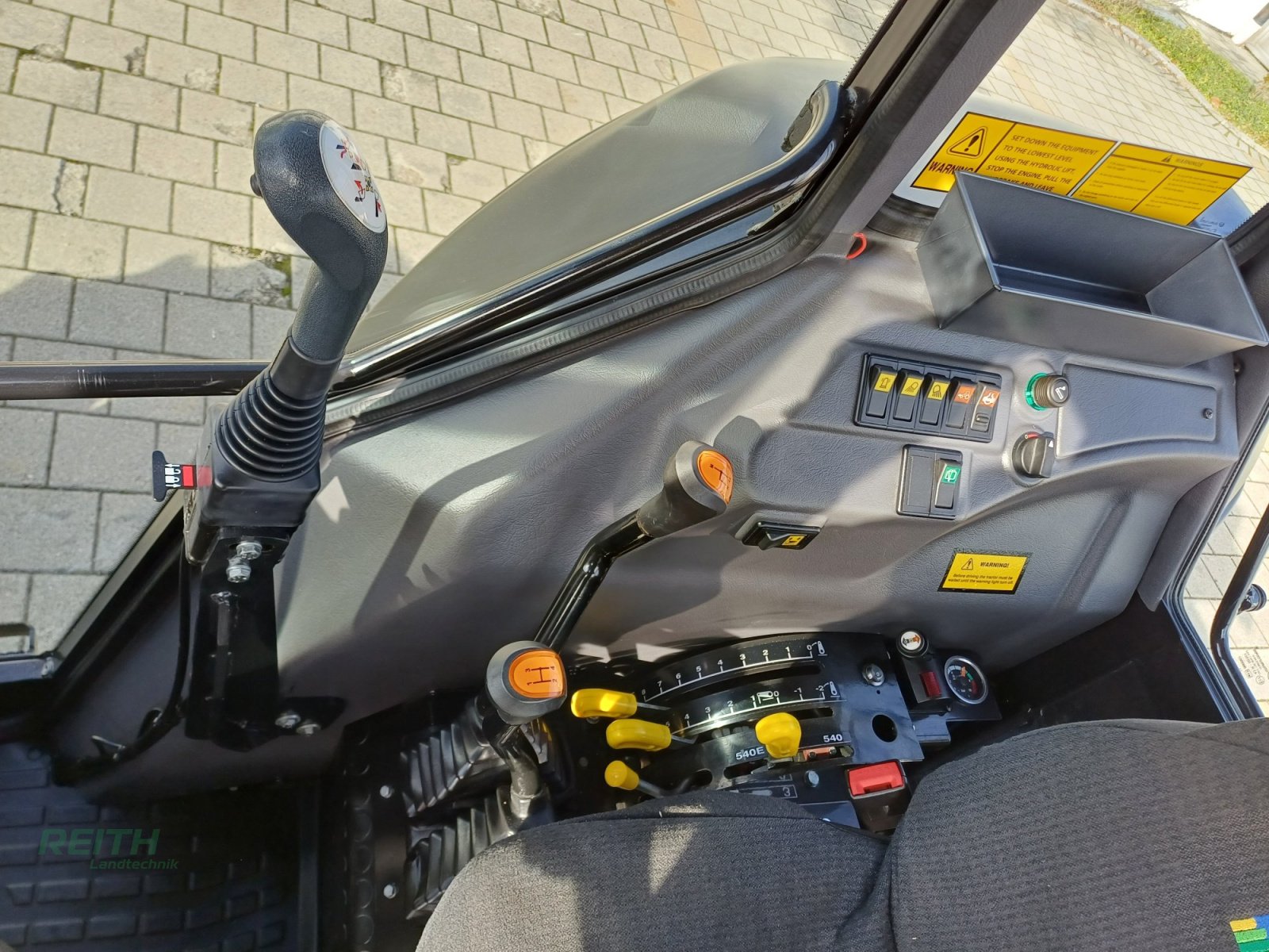 Traktor van het type hattat C3080, Gebrauchtmaschine in Wolnzach (Foto 14)