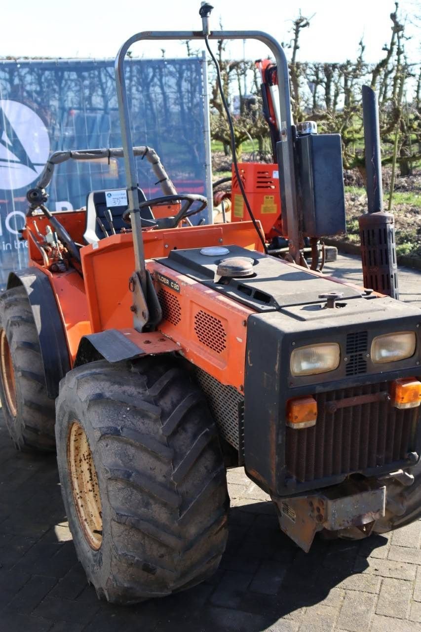 Traktor от тип Holder C20, Gebrauchtmaschine в Antwerpen (Снимка 8)