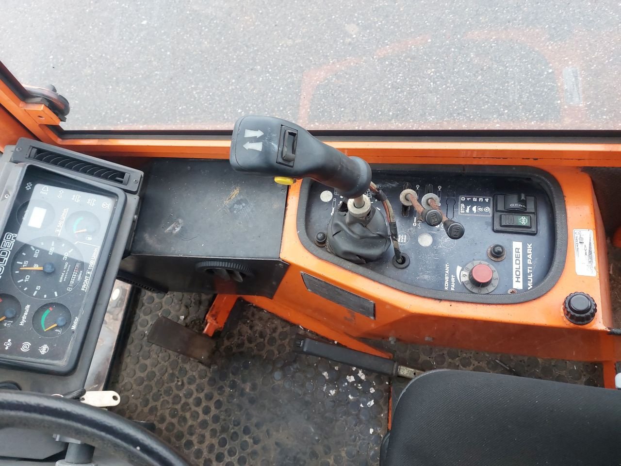 Traktor от тип Holder C240, Gebrauchtmaschine в Ouderkerk aan den IJssel (Снимка 8)