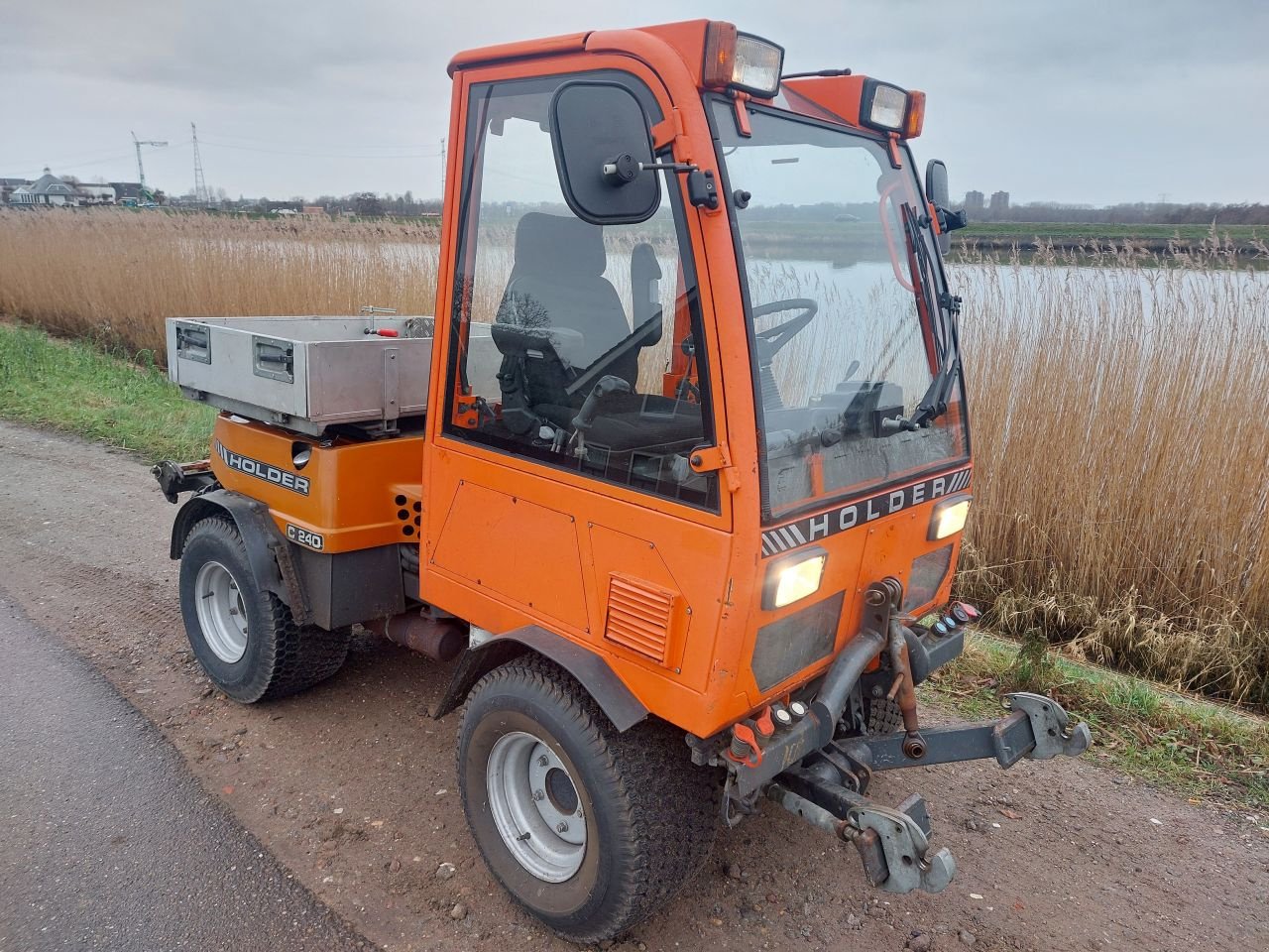 Traktor от тип Holder C240, Gebrauchtmaschine в Ouderkerk aan den IJssel (Снимка 2)