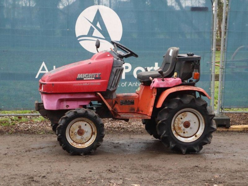 Traktor del tipo Honda RT130D, Gebrauchtmaschine In Antwerpen (Immagine 1)
