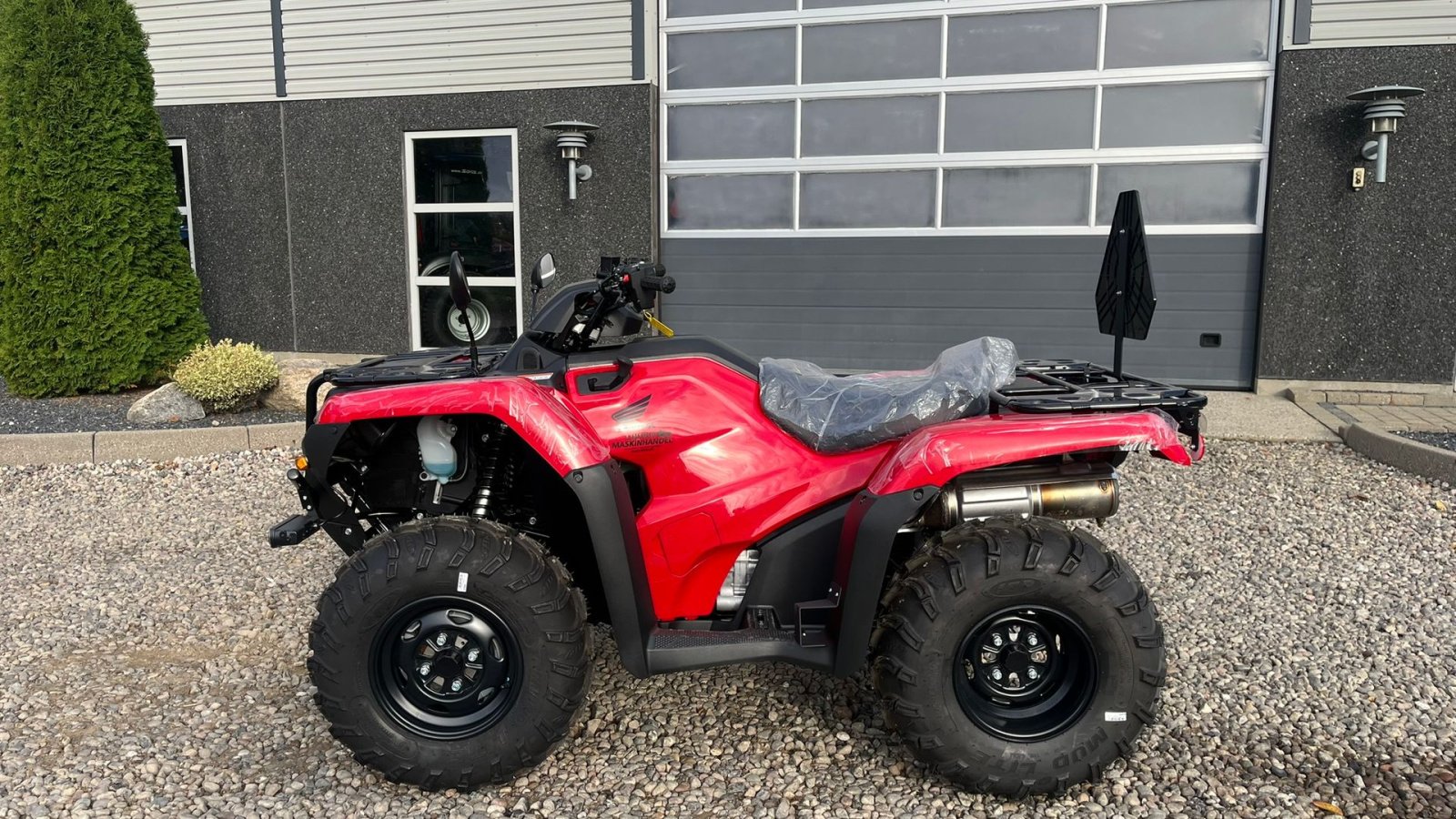 Traktor typu Honda TRX 420FE Traktor  STORT LAGER AF HONDA ATV. Vi hjælper gerne med at levere den til dig, og bytter gerne. KØB-SALG-BYTTE se mere på www.limas.dk, Gebrauchtmaschine v Lintrup (Obrázek 4)