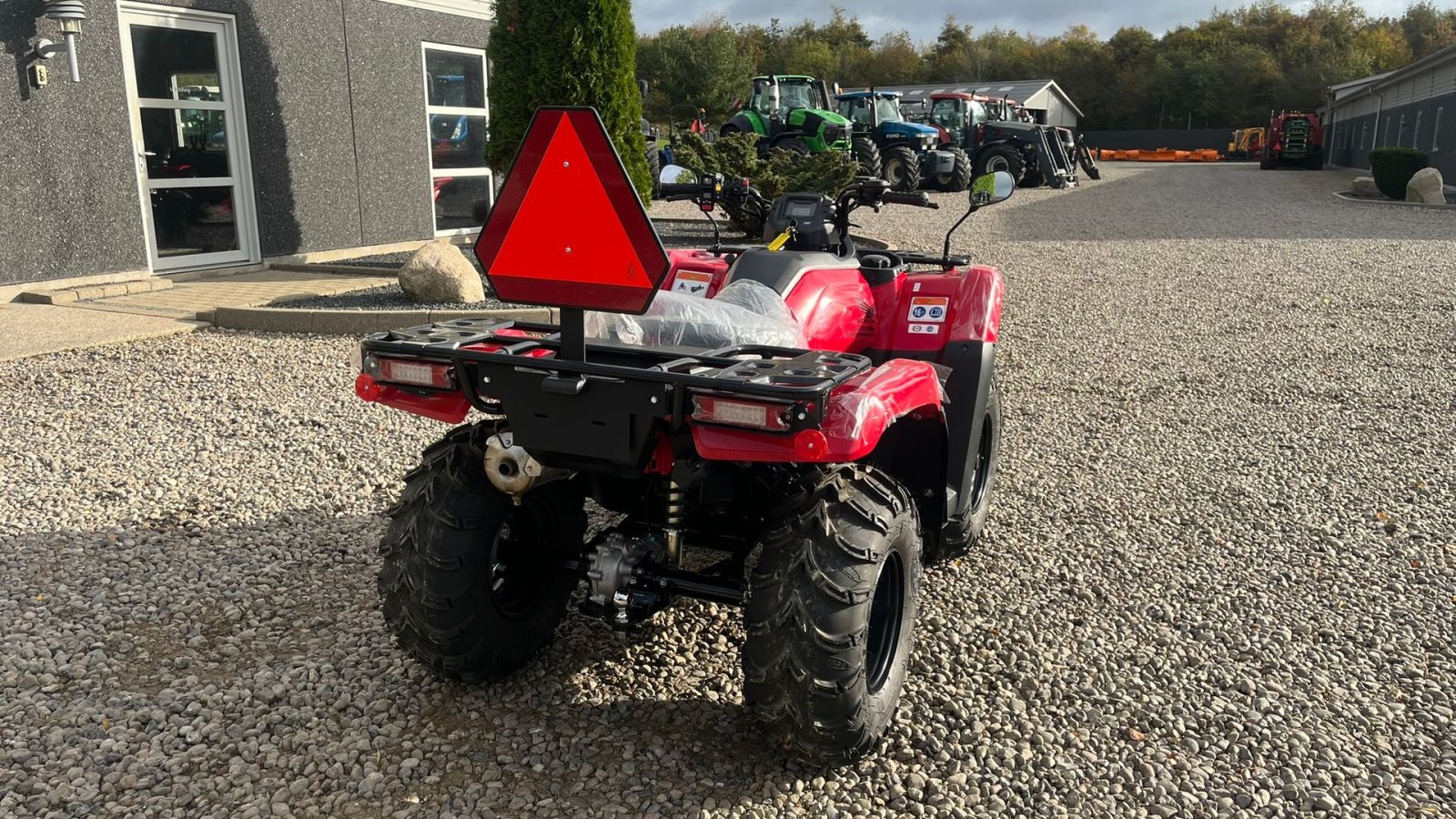 Traktor typu Honda TRX 420FE Traktor  STORT LAGER AF HONDA ATV. Vi hjælper gerne med at levere den til dig, og bytter gerne. KØB-SALG-BYTTE se mere på www.limas.dk, Gebrauchtmaschine v Lintrup (Obrázek 13)