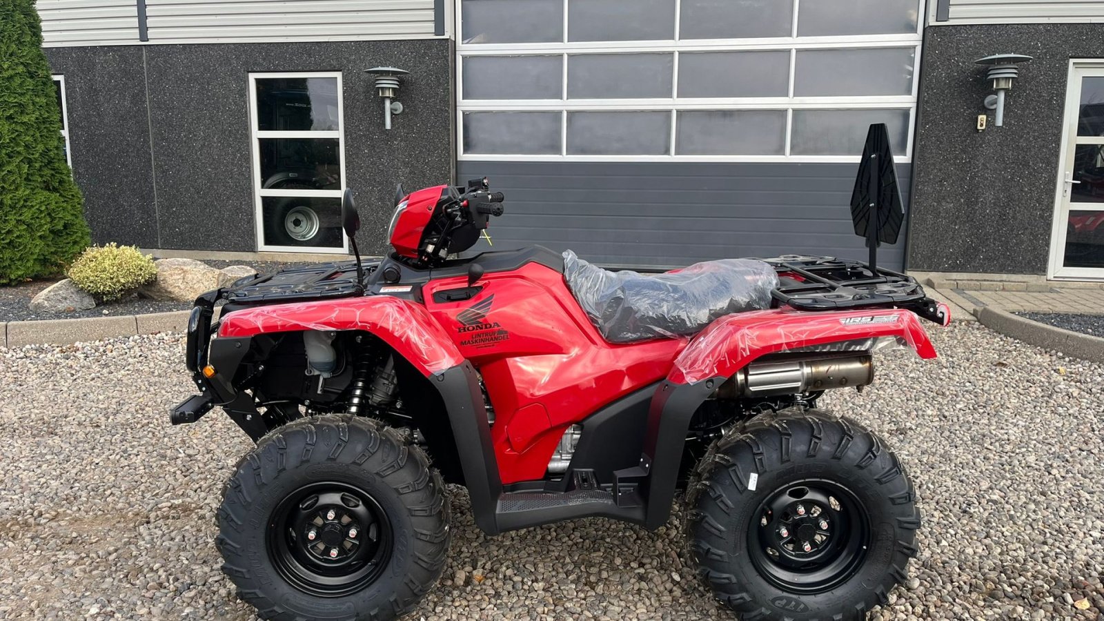 Traktor des Typs Honda TRX 520 FA Traktor. STORT LAGER AF HONDA ATV. Vi hjælper gerne med at levere den til dig, og bytter gerne. KØB-SALG-BYTTE se mere på www.limas.dk, Gebrauchtmaschine in Lintrup (Bild 4)