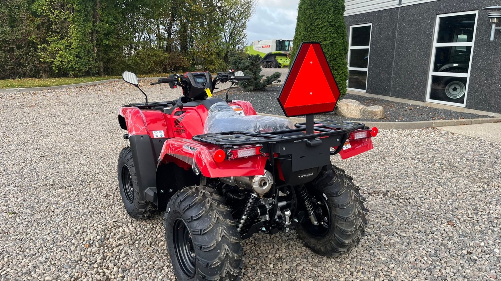Traktor des Typs Honda TRX 520 FA Traktor. STORT LAGER AF HONDA ATV. Vi hjælper gerne med at levere den til dig, og bytter gerne. KØB-SALG-BYTTE se mere på www.limas.dk, Gebrauchtmaschine in Lintrup (Bild 7)