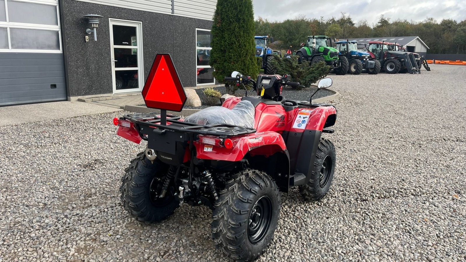 Traktor des Typs Honda TRX 520 FA Traktor. STORT LAGER AF HONDA ATV. Vi hjælper gerne med at levere den til dig, og bytter gerne. KØB-SALG-BYTTE se mere på www.limas.dk, Gebrauchtmaschine in Lintrup (Bild 12)