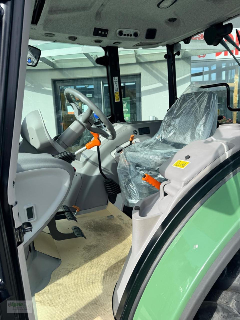 Traktor des Typs Hürlimann XA 70 SPIRIT, Neumaschine in Uhingen (Bild 4)