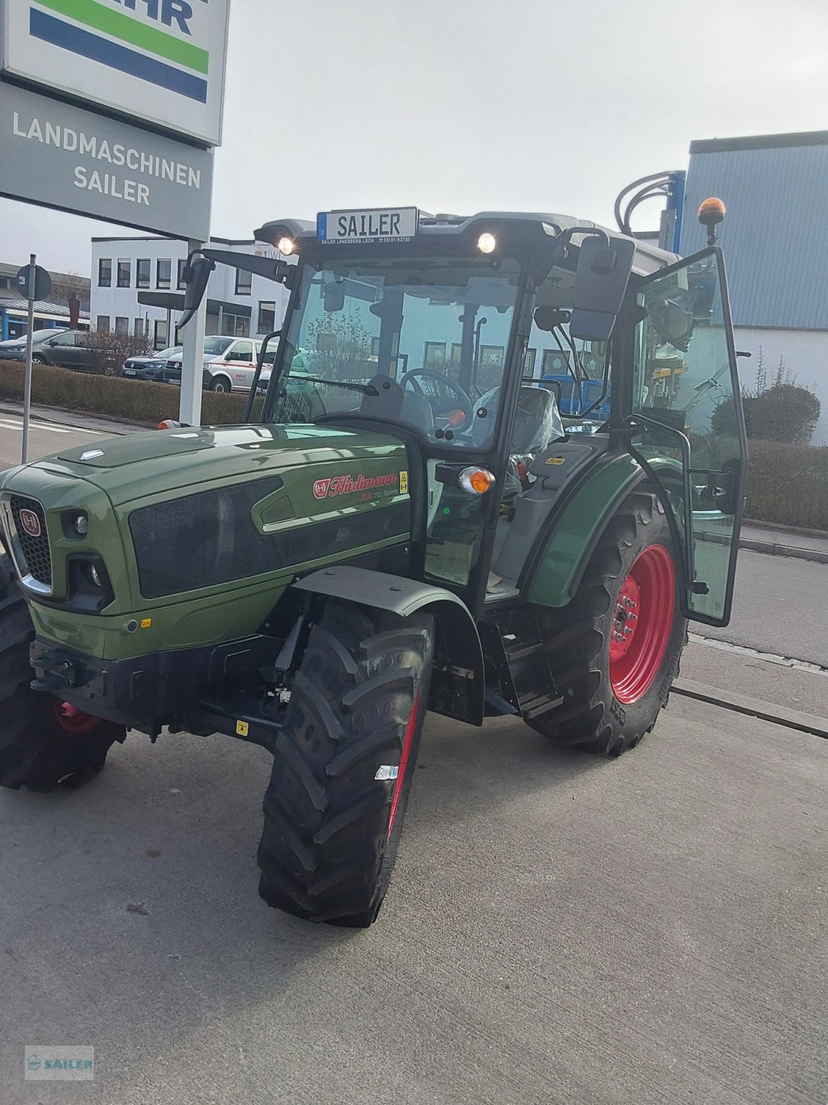 Traktor van het type Hürlimann XA 70, Neumaschine in Landsberg (Foto 2)