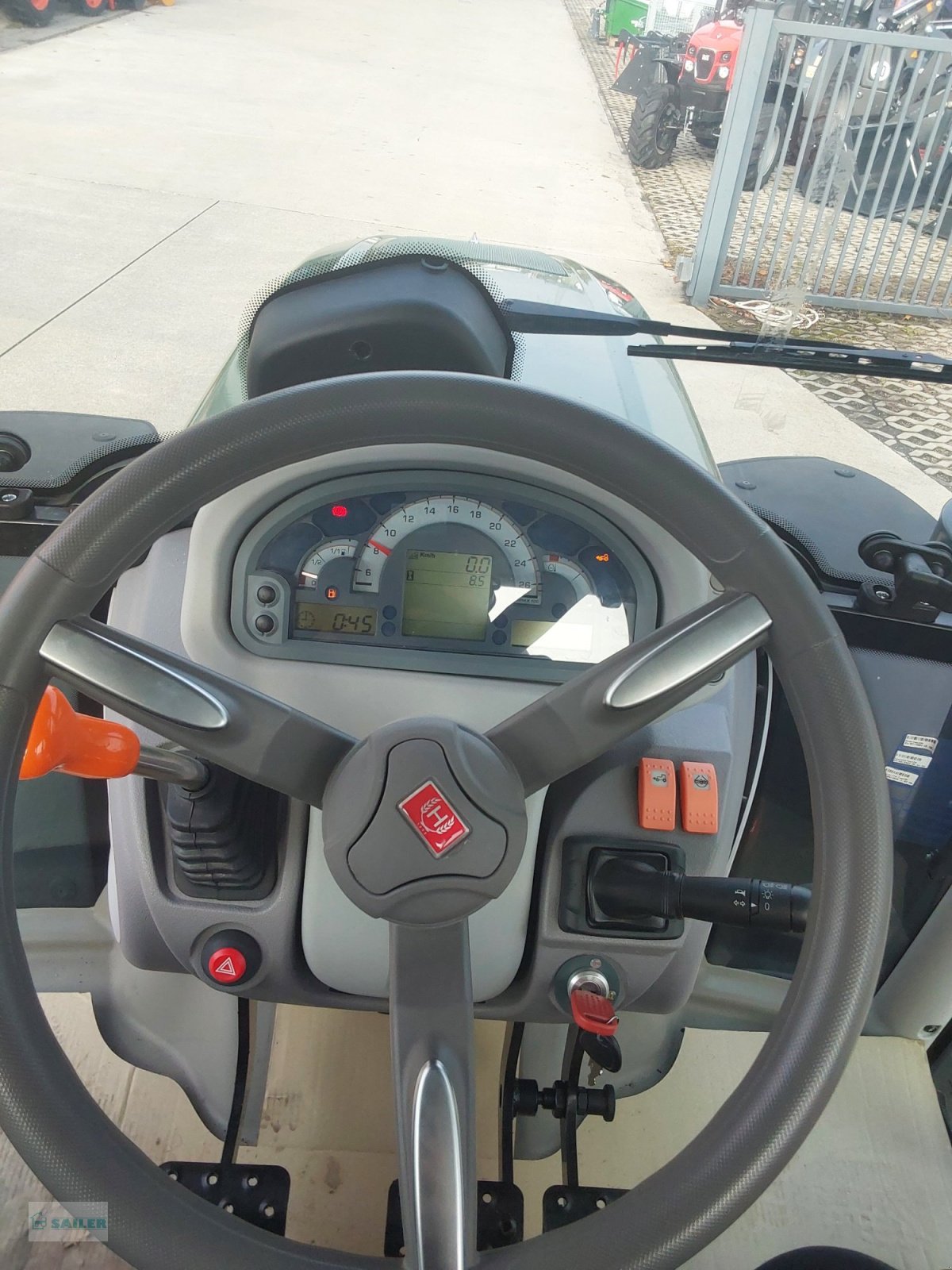 Traktor van het type Hürlimann XA 70, Neumaschine in Landsberg (Foto 5)