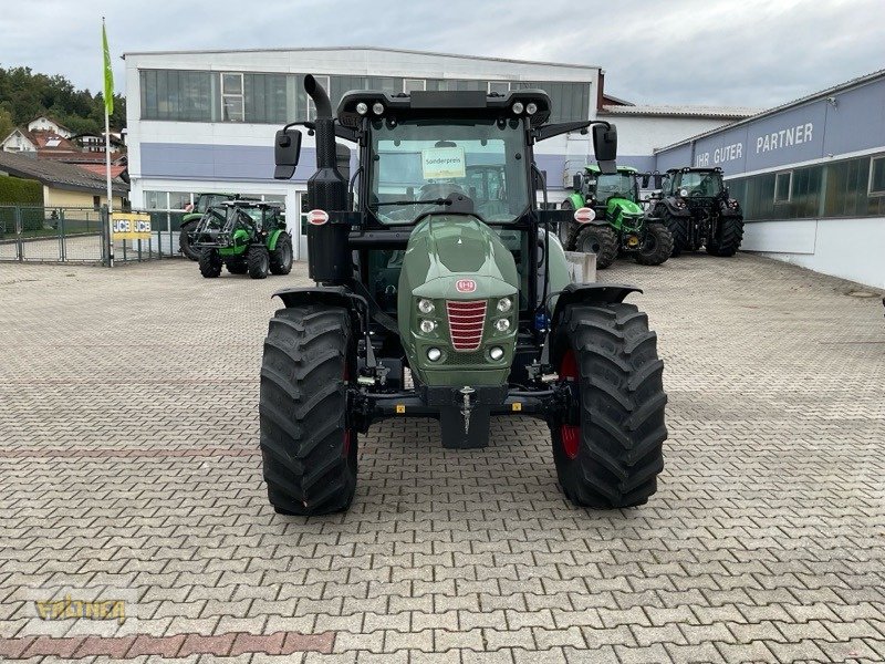 Traktor des Typs Hürlimann XB 95, Neumaschine in Büchlberg (Bild 2)
