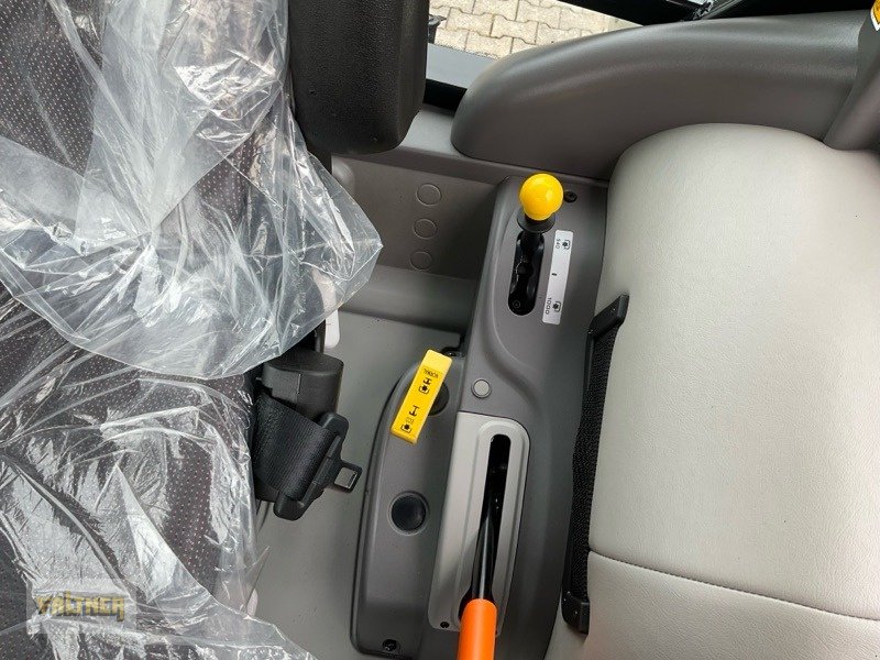 Traktor des Typs Hürlimann XB 95, Neumaschine in Büchlberg (Bild 9)