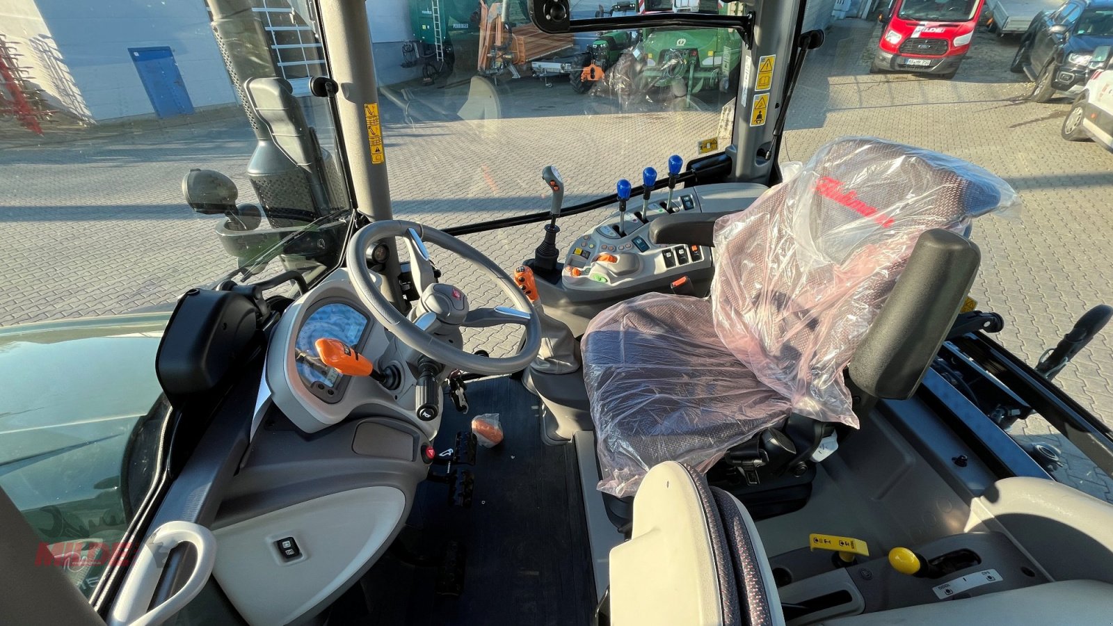 Traktor des Typs Hürlimann XL.K 115 GS / Deutz-Fahr 6115C, Neumaschine in Gebenbach (Bild 10)