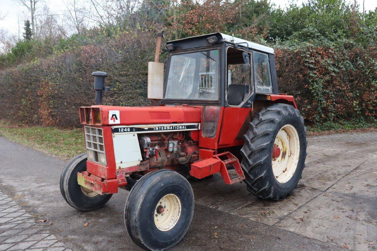 Traktor tip IHC 1246, Gebrauchtmaschine in Palling (Poză 1)