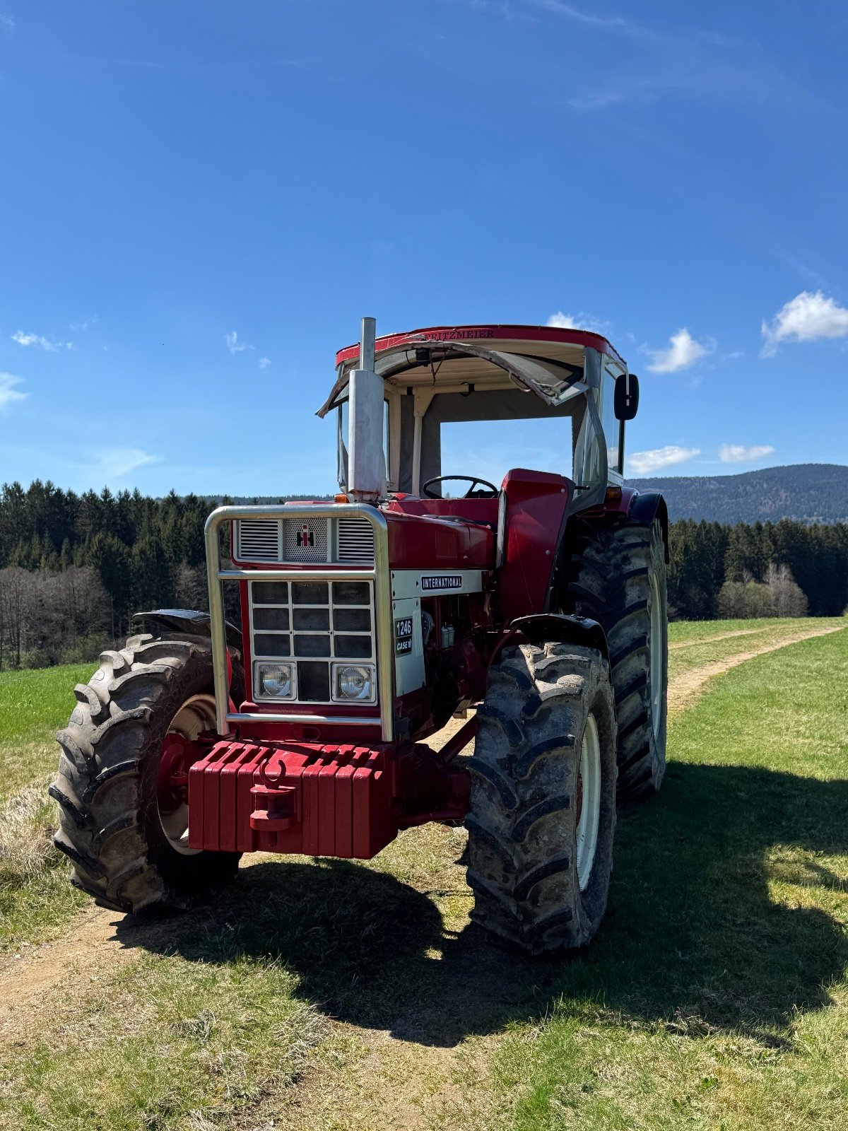 Traktor typu IHC 1246, Gebrauchtmaschine w Metten (Zdjęcie 1)
