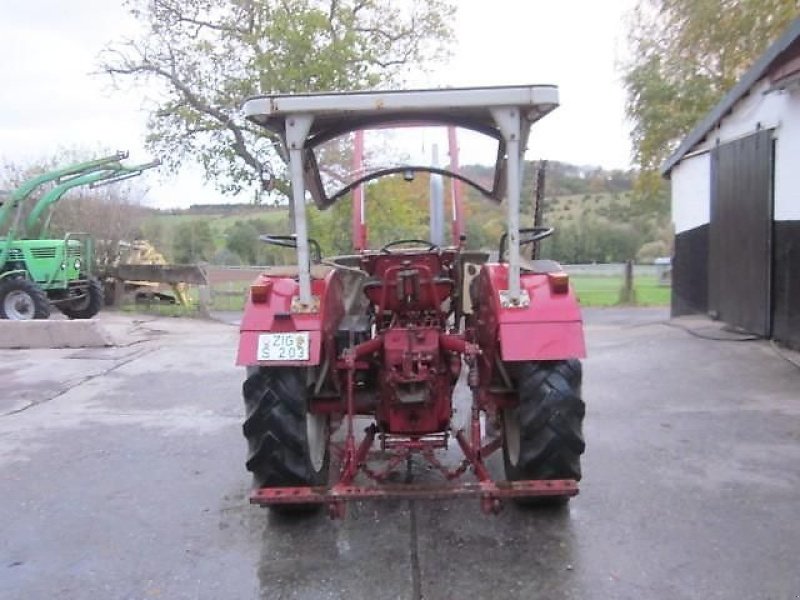 Traktor des Typs IHC 353, Gebrauchtmaschine in Ziegenhagen (Bild 3)