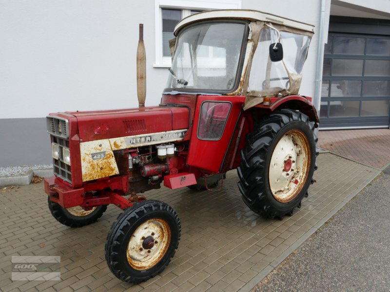 Traktor des Typs IHC 423. Erst 4500 Std. Mit Verdeck. Zustand wie vom Kunden, Gebrauchtmaschine in Langenzenn